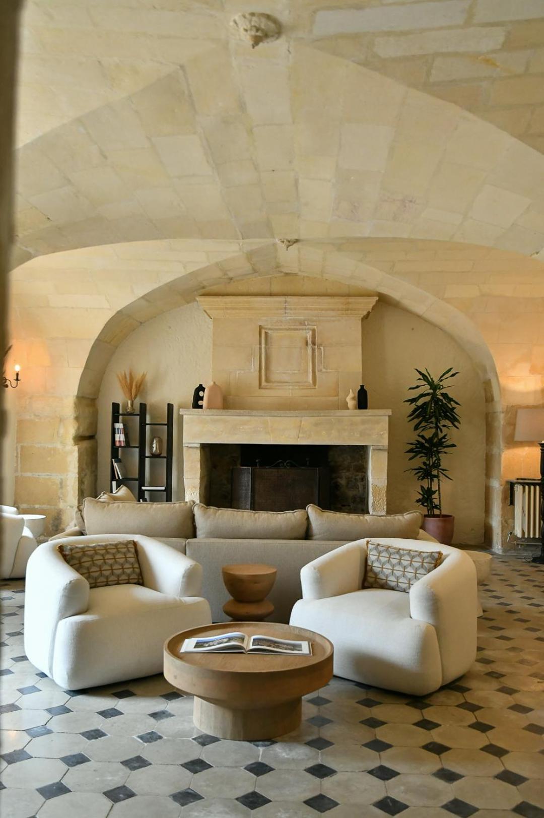 Mas Des Comtes De Provence Hotel Tarascon Exterior photo